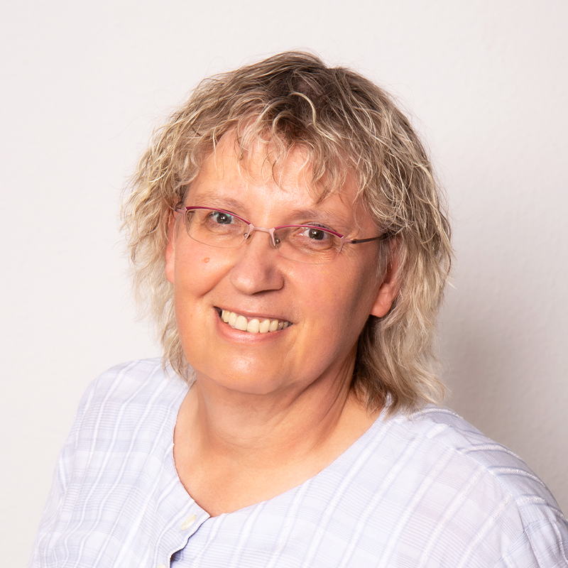 carmen-hoitz_portrait